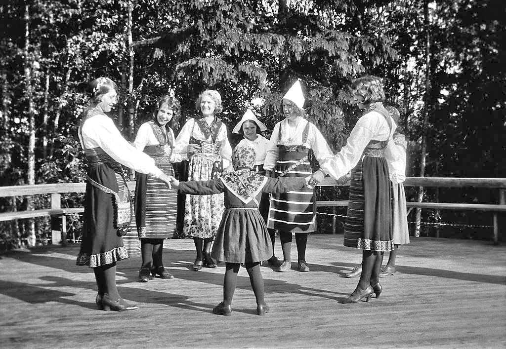 Girls in traditional clothes in Sweden, 1934.