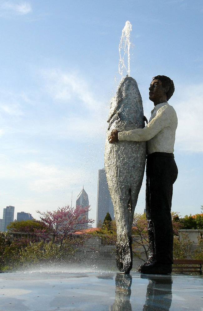 26 Statues from Around the World That Honor... Well, I Don't Know WTF They Honor