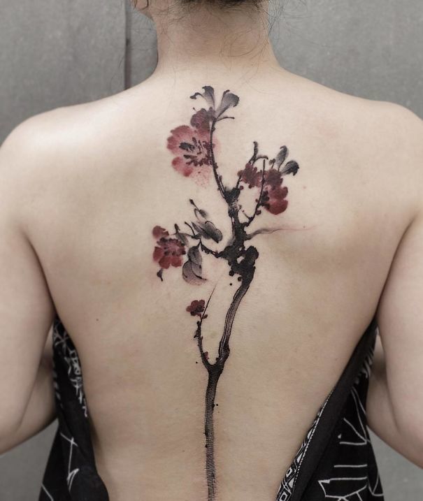 24 Spine Tattoos That Are The Backbone Of Coolness