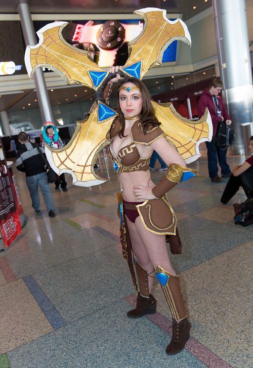 33 On-point Cosplays That Will Make Your Day A Good One