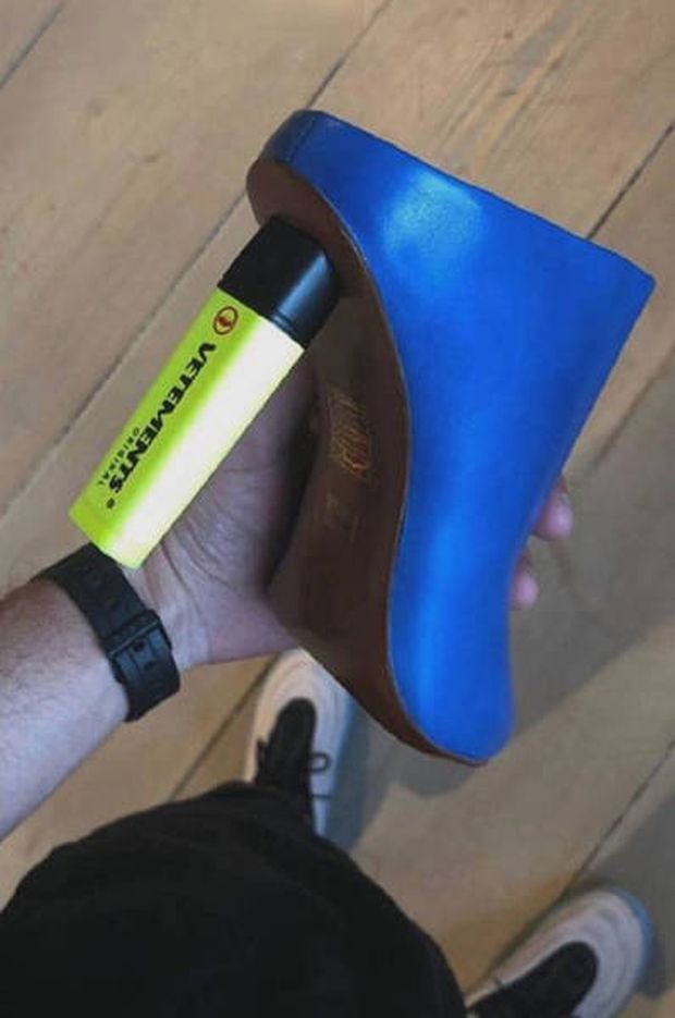 21 Victims Of Fashion That Will Cause A Smile On Your Face