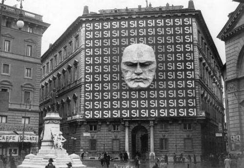 Headquarters of Benito Mussolini and the Italian Fascist Party (1934).