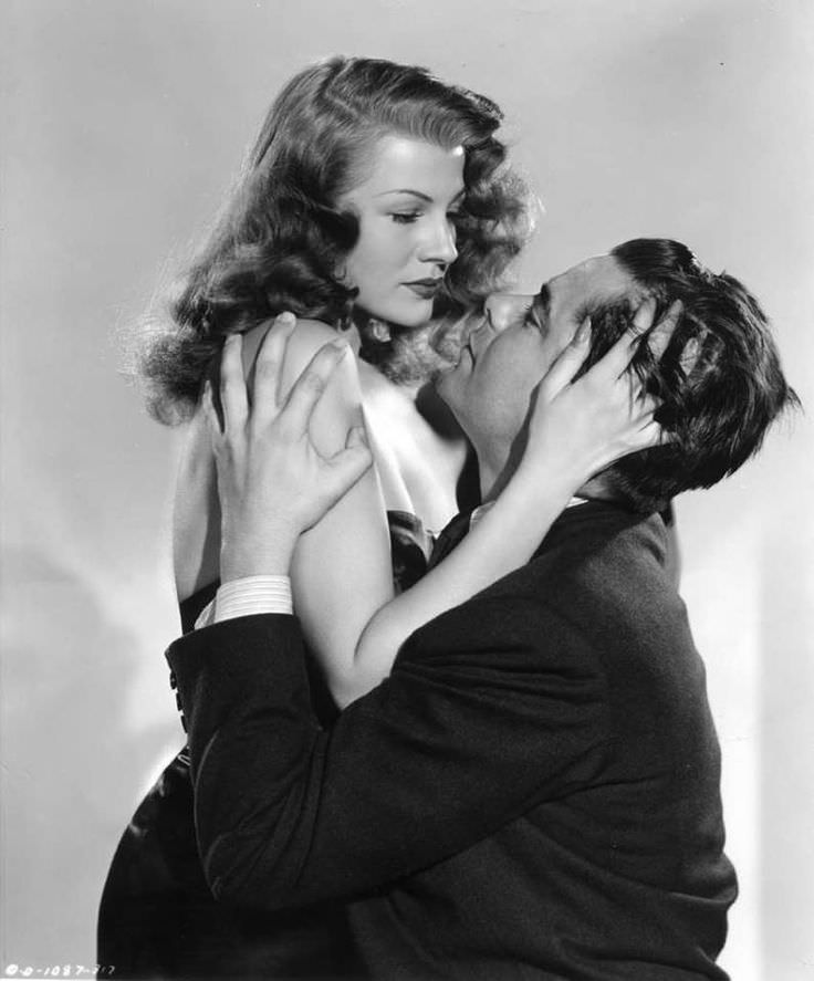 Rita Hayworth and Glenn Ford doing a promo picture for Gilda in 1946.