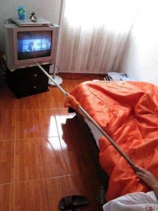 18 Lazy People Who Lost the Will to Care