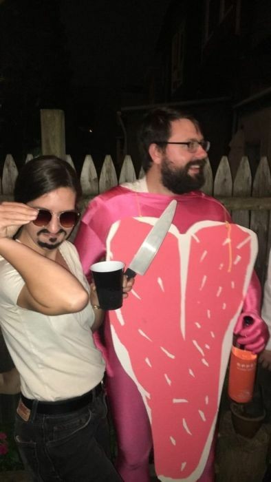10 Meme Costume Ideas You'll Want To Steal This Halloween