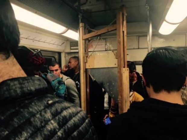 21 Reasons Why You Should Never Ride The Subway