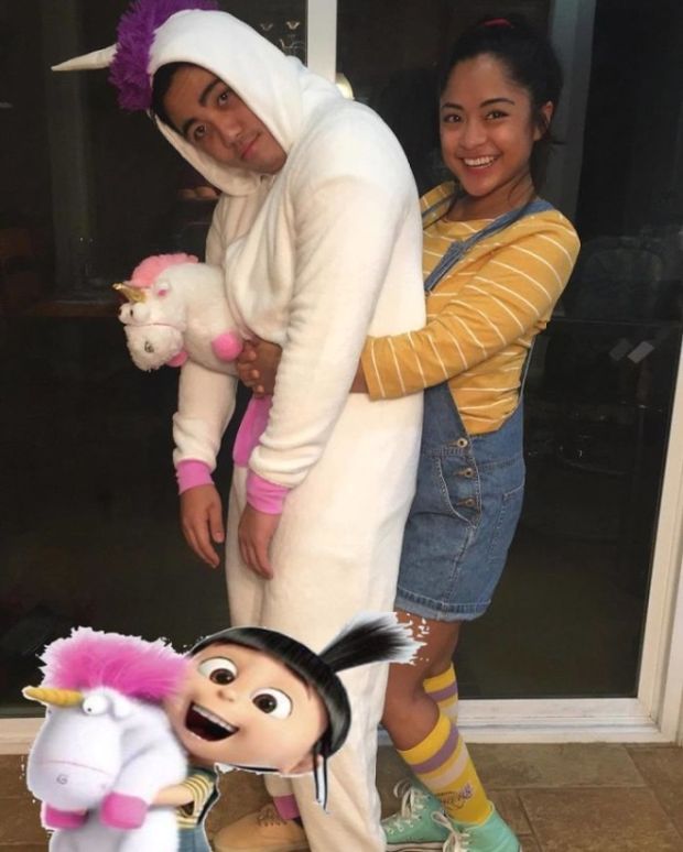 its so fluffy couple costume