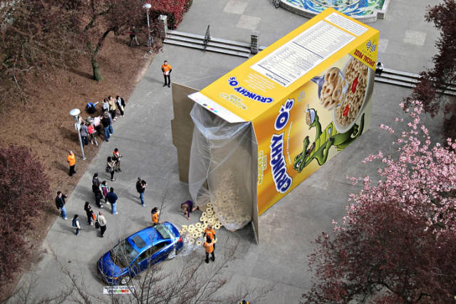 16 of the Best IRL Marketing Campaigns 