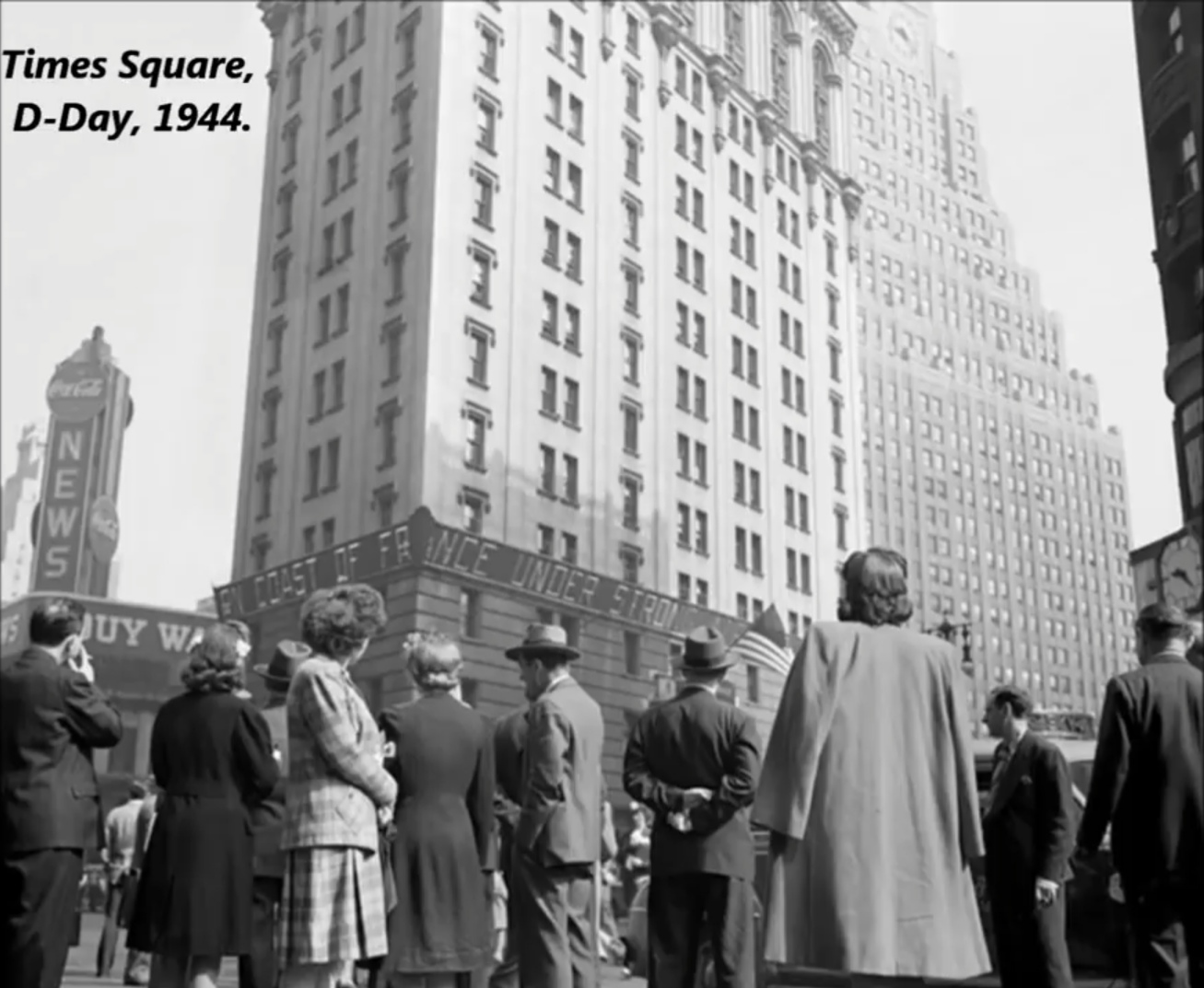d day times square - Times Square, DDay, 1944. Is Setiast Juy Wa