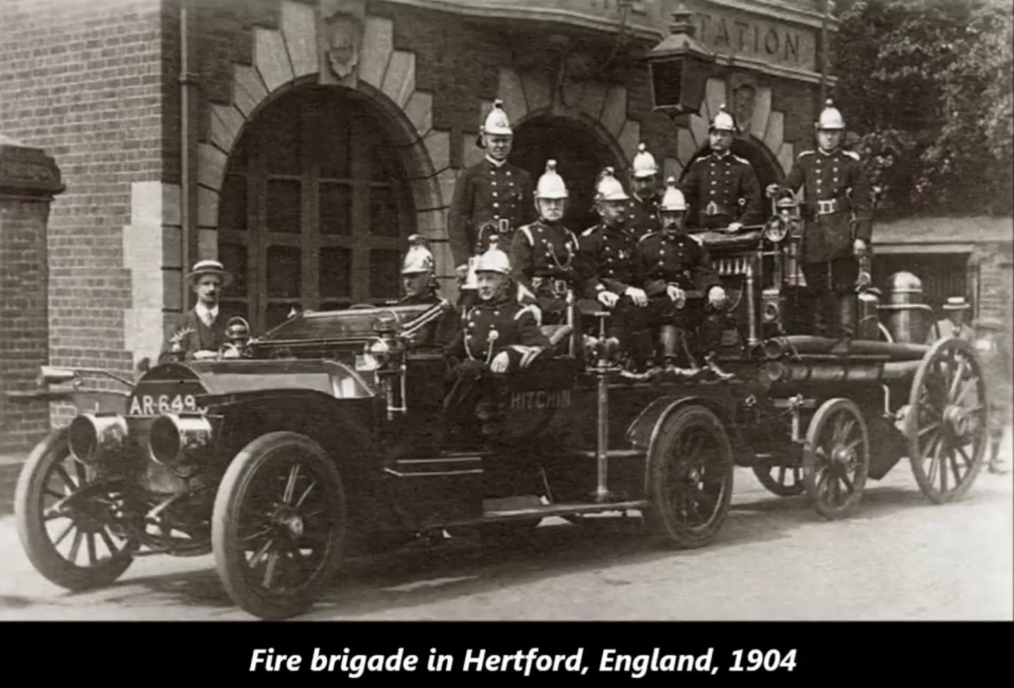 vintage car - Fire brigade in Hertford, England, 1904