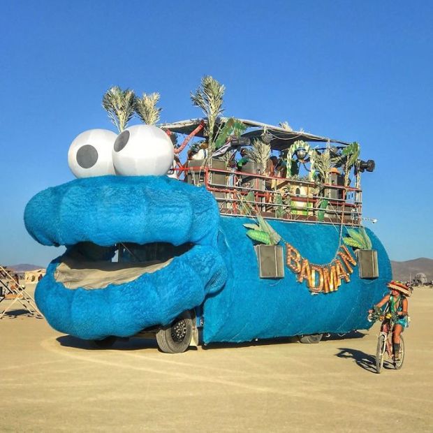 burning man 2019 - amusement park - cookie monster vehicle