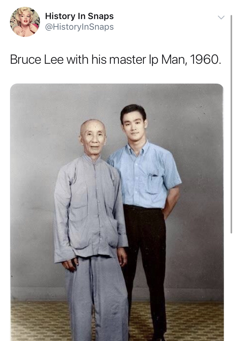 history photo - ip man and bruce lee - History In Snaps Bruce Lee with his master Ip Man, 1960.