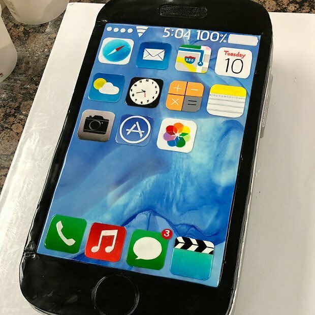 iphone cake