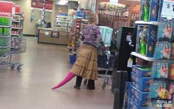 weird persons in walmart - People Of Walmart