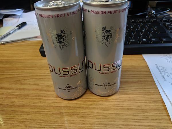energy drink - Passion Fruit 8U We Passion Fruit & Lim Dussy Puss 100% 100%