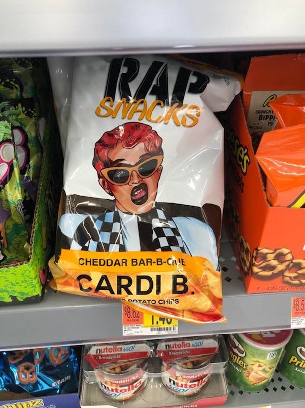 junk food - Rap Crunch DiPP Cheddar BarBCle Cardi B. 95 Dotato Chips 1. Tv Terim nutella sco Breodaki nutella Ago Brescia 12 Va