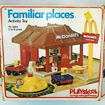 vintage toys - playskool mcdonalds - Familiar places Activity Toy for ages 3 to 8 years Ronald's McDonald's McDonald's Pass Our toys make good friends