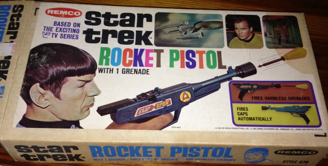 vintage toys - firearm - Remco Root nco Star Based On The Exciting Btv Series 2n Star Ver Rocket Pistol With 1 Grenade Fires Harmless Grenades Fires Caps Automatically Weslu Productions Inc Conties Inc Om E And Printenas tar Rocket Pistol Style Oto