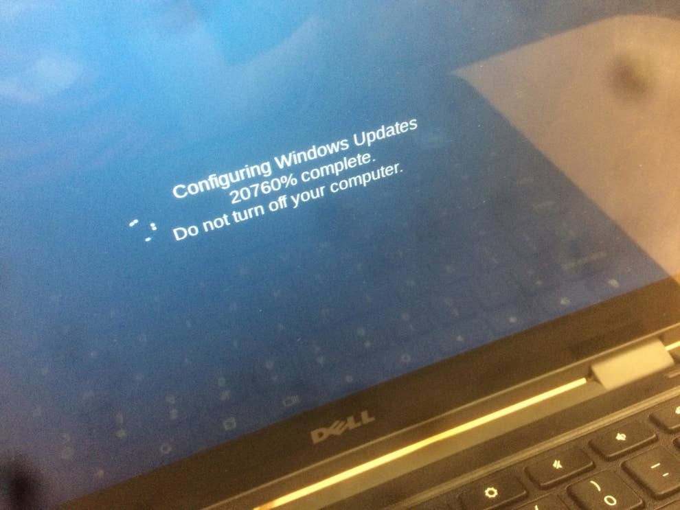 windows update 20760% - Configuring Windows Updates 20760% complete. Do not turn off your computer.