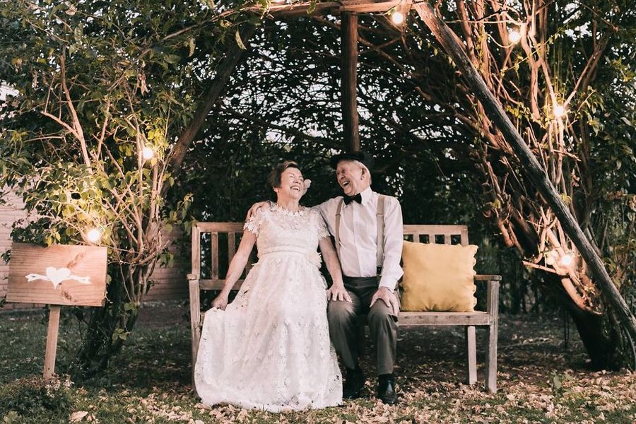 Couple Gets Wedding Photos After 60 Years