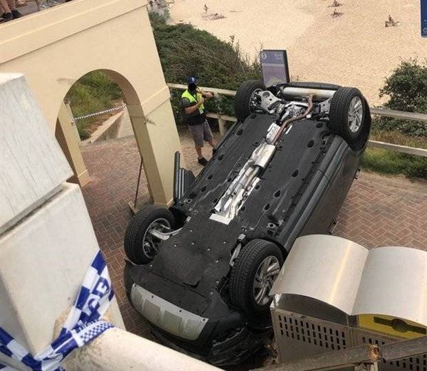 bondi beach car crash