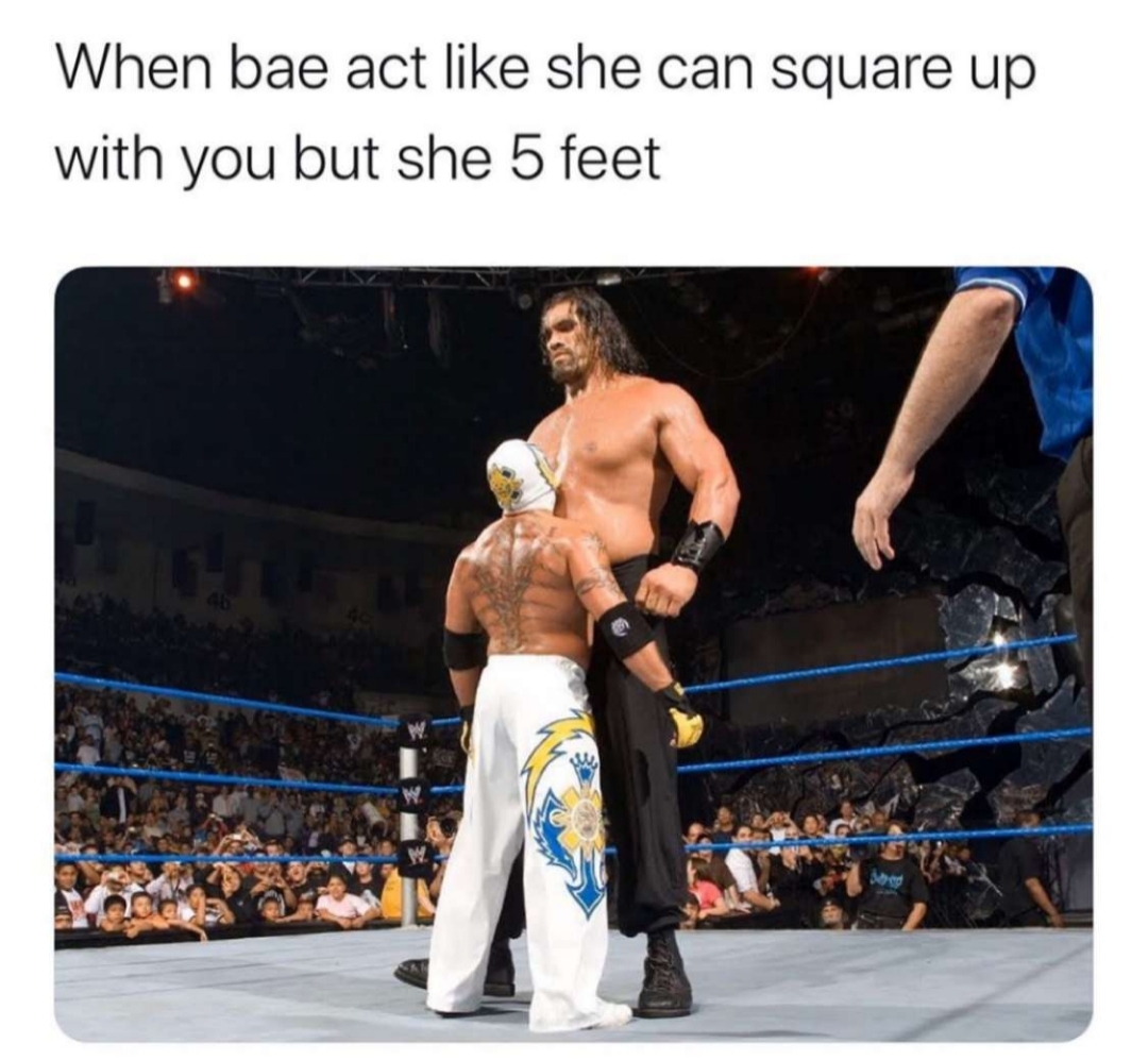 short people memes - When bae act she can square up with you but she 5 feet