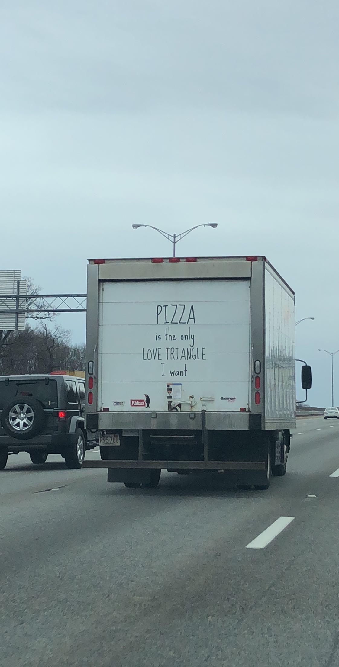 truck - Pizza is the only Love Triangle I want Todoco Kitron R95788