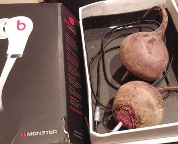 beets by dre - 4 Monster