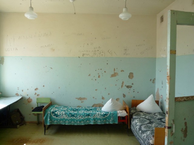 Pictures From Russian Hospitals That Will Make You Hope You'll Never Get Sick There