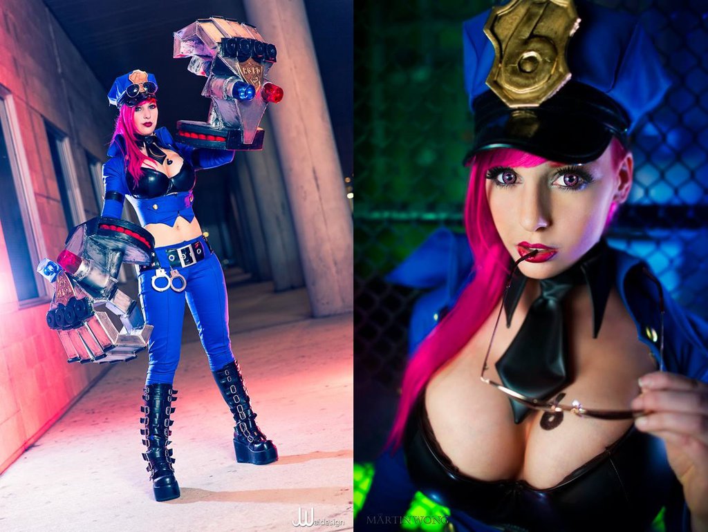 costumes and cosplay - officer vi cosplay - Martin Wong