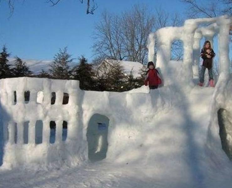 cool winter pics - snow fort