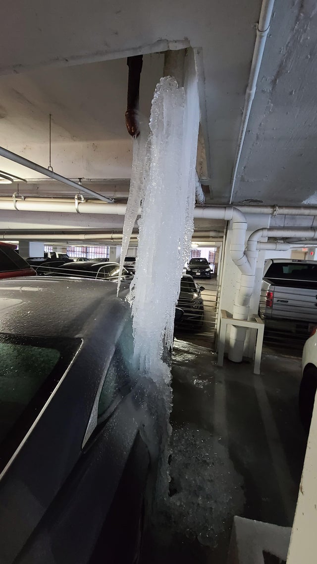 funny pics and memes - frozen icicle trapped parked car