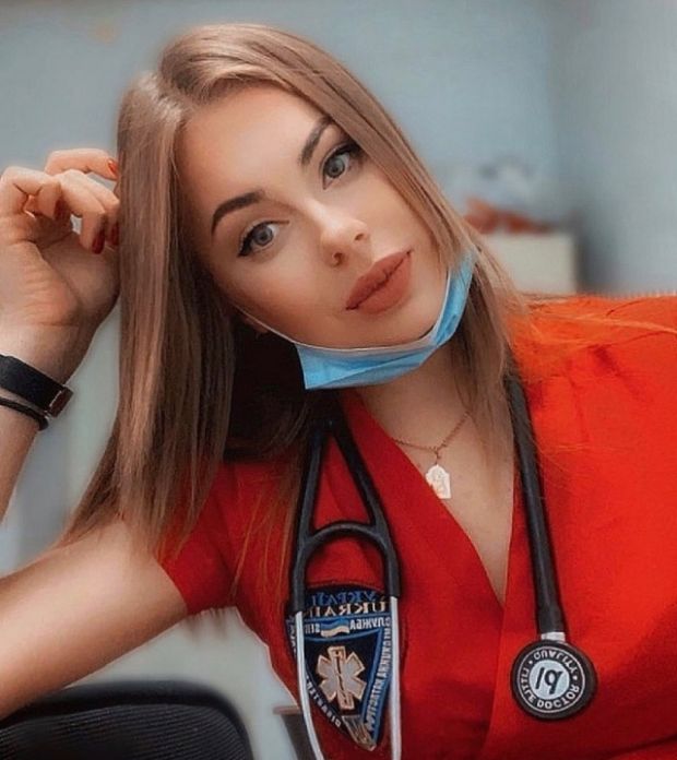 17 Beautiful Russian Medics Who Are Raising Our Temperature