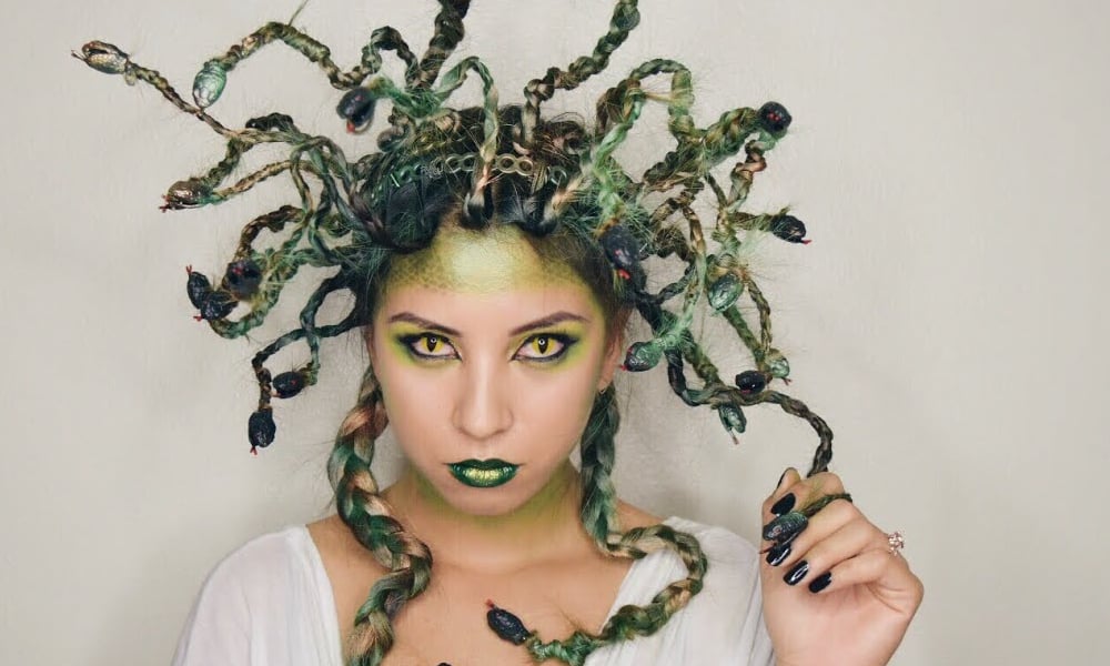 33 People With Hairdos And Hairdont's
