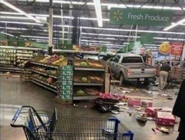 17 Sights That Could Only Come From Walmart