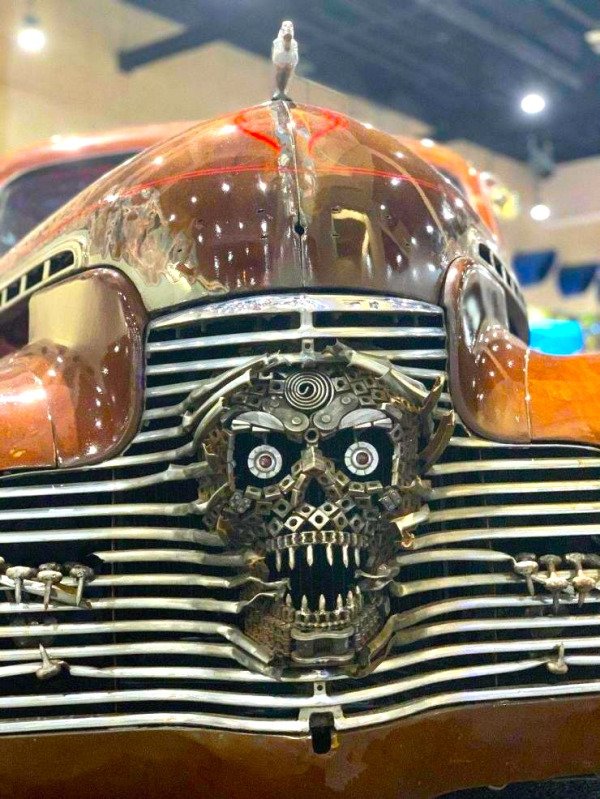 40 Unusual Cars That Will Make You Not Believe Your Headlights... I mean Eyes