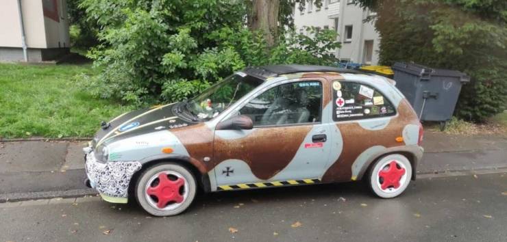 33 Custom Cars That Are Not OK