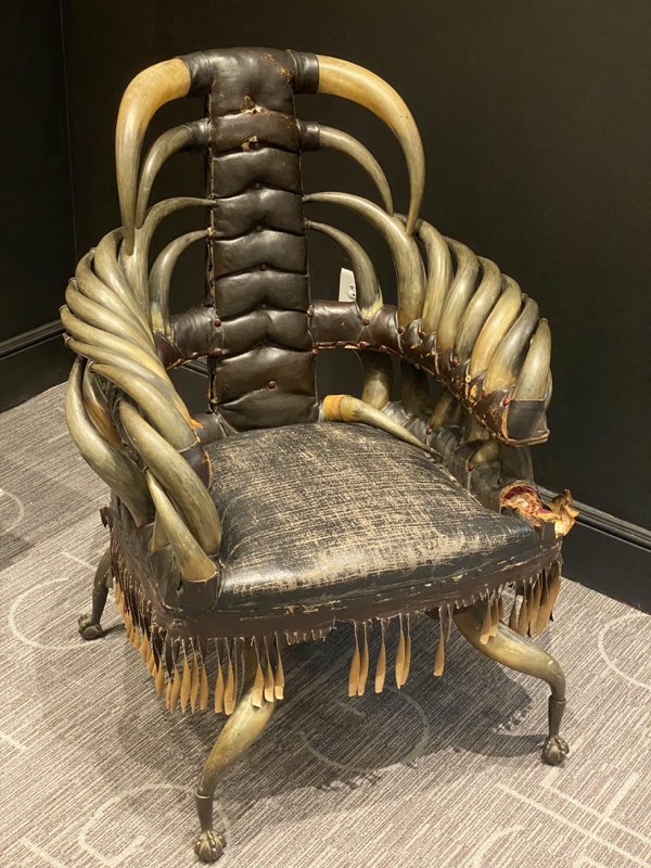 cursed pics - chair - wtf chair