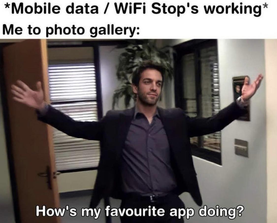 gaming memes  - how's my favorite branch doing meme - Mobile data WiFi Stop's working Me to photo gallery How's my favourite app doing?