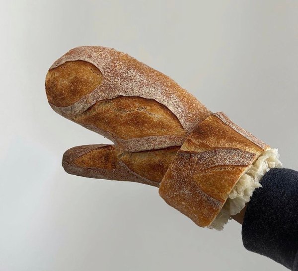 bread mittens