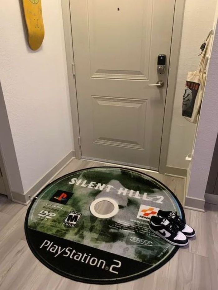 funny gaming memes - silent hill 2 doormat - Com Silent Hill 2 Gadda o Dyp M Rona wona Srb Orce PlayStation 2