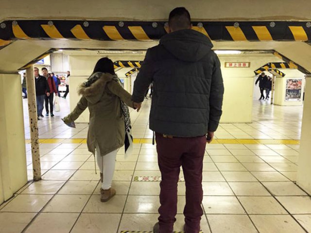 tall people problems - being tall in japan