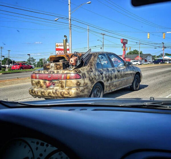 24 Weird Cars That Will Make You Look Twice