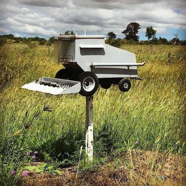 29 Unusual Mailboxes That Have a Message For You