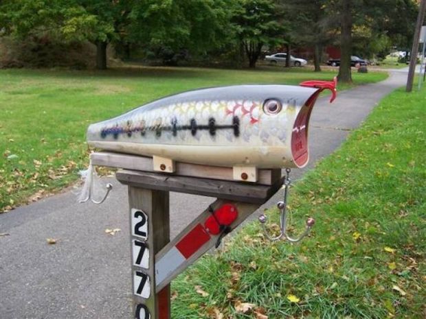 29 Unusual Mailboxes That Have a Message For You