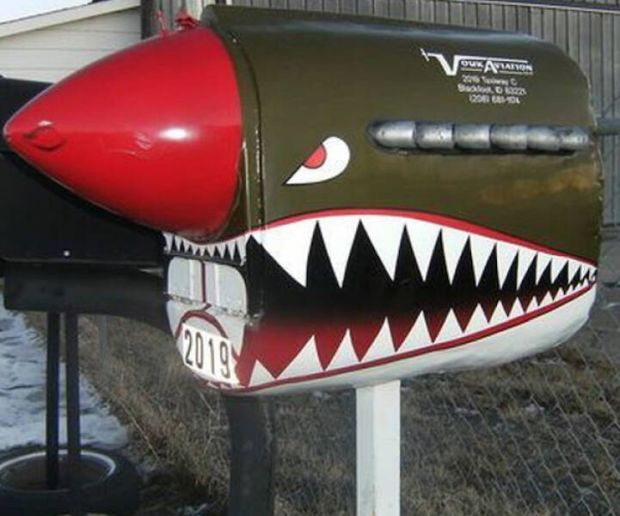 29 Unusual Mailboxes That Have a Message For You