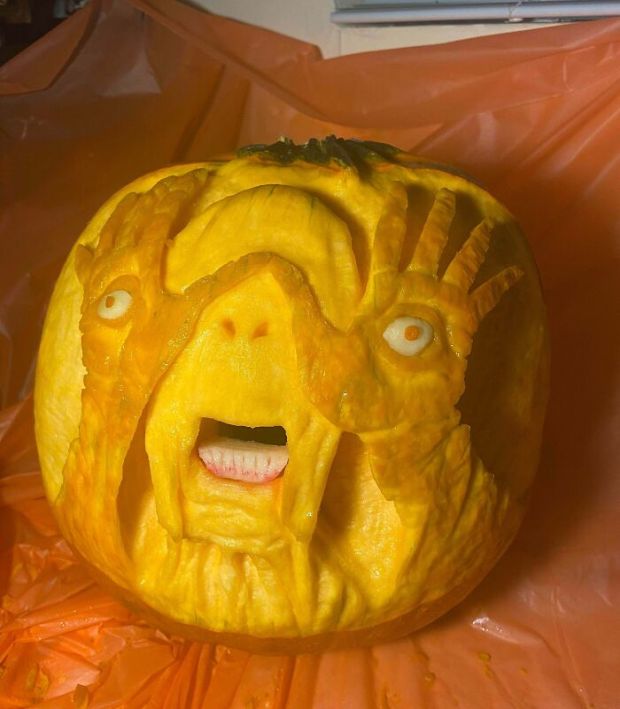 Only The Best Carved Pumpkins For Those Who Have Good Taste