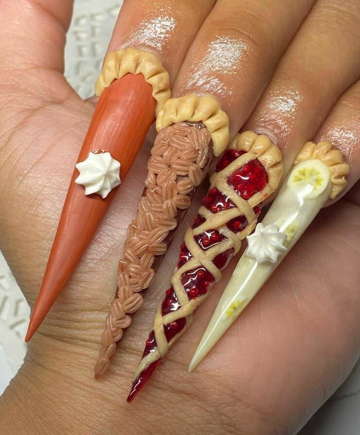 WTF images and pics you want no part of - nail