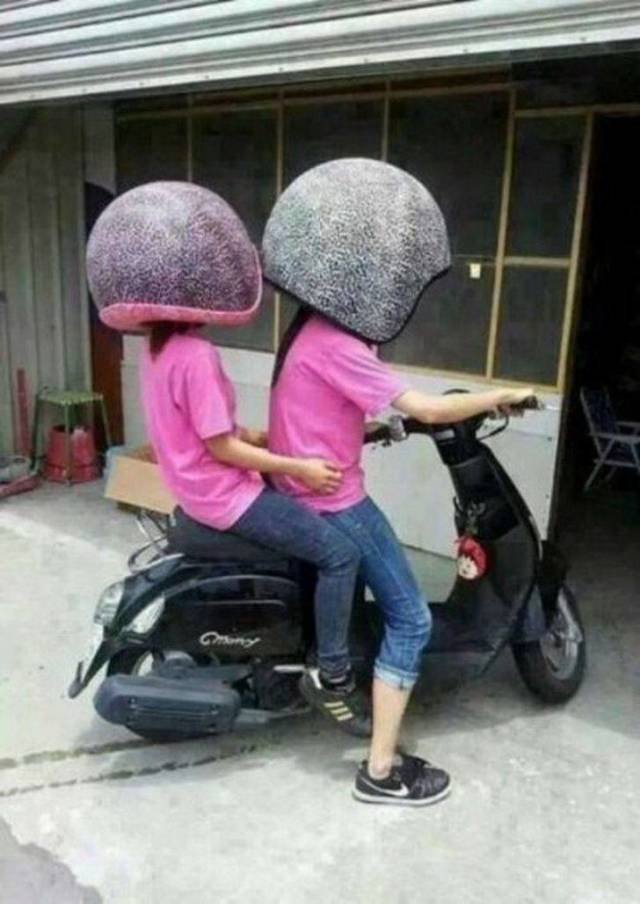 WTF images and pics you want no part of - funny helmet - Ausw