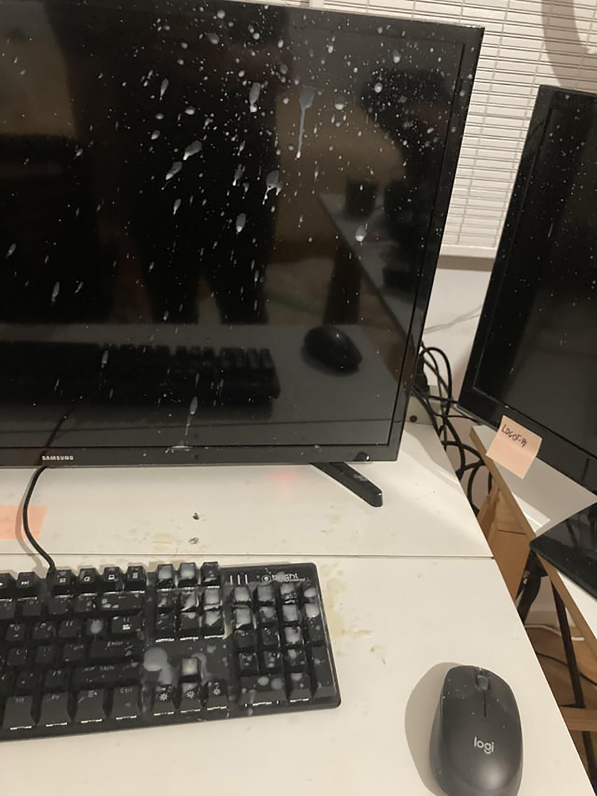 Wax all over the screen. At least that's what this guy claims...